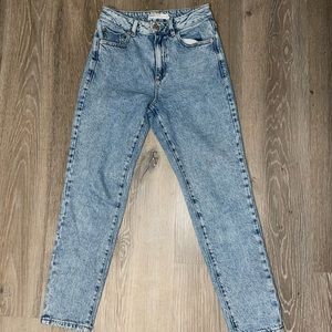 Mom jeans